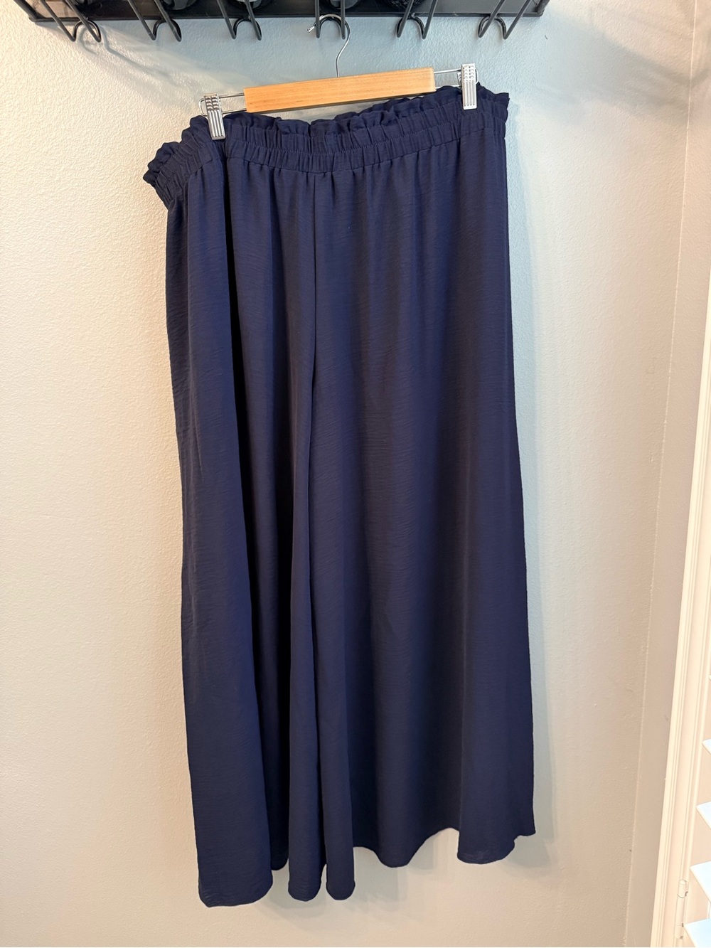 SHEIN Curve 4XL Navy Blue Wide Leg Palazzo Pants Elastic Waist Flowy Pull On